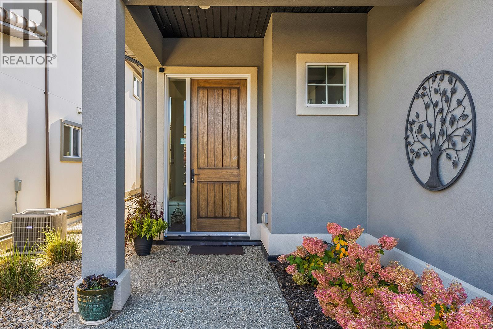 1827 Viewpoint Drive, West Kelowna, British Columbia  V1Z 4E1 - Photo 2 - 10365871