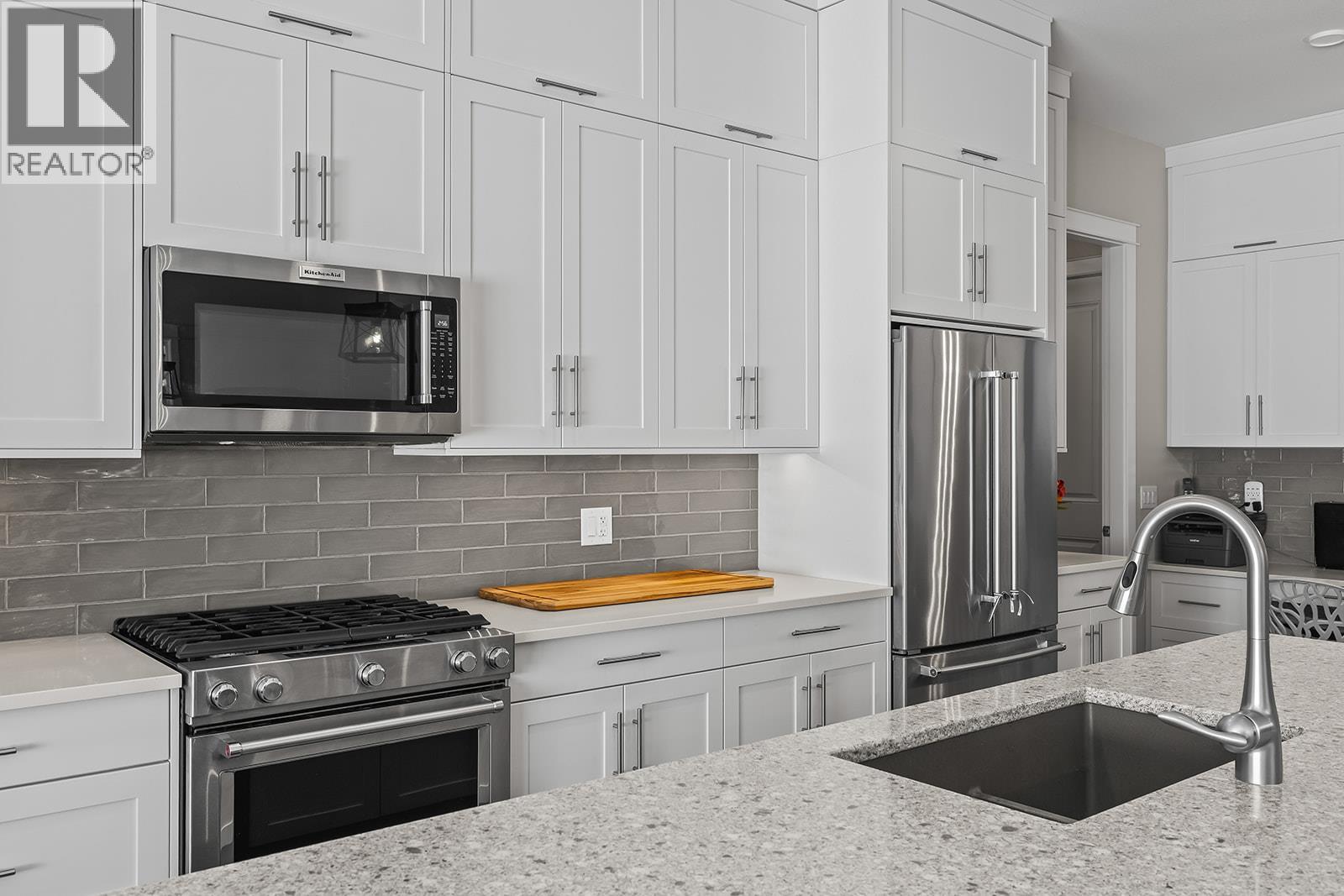 1827 Viewpoint Drive, West Kelowna, British Columbia  V1Z 4E1 - Photo 24 - 10365871