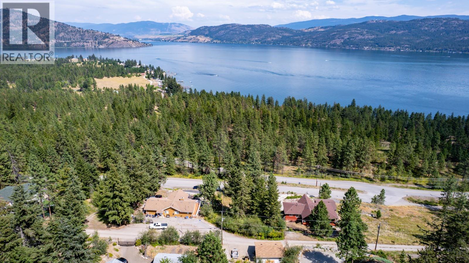 10490 Pinecrest Road, Vernon, British Columbia  V1H 2B1 - Photo 8 - 10366560