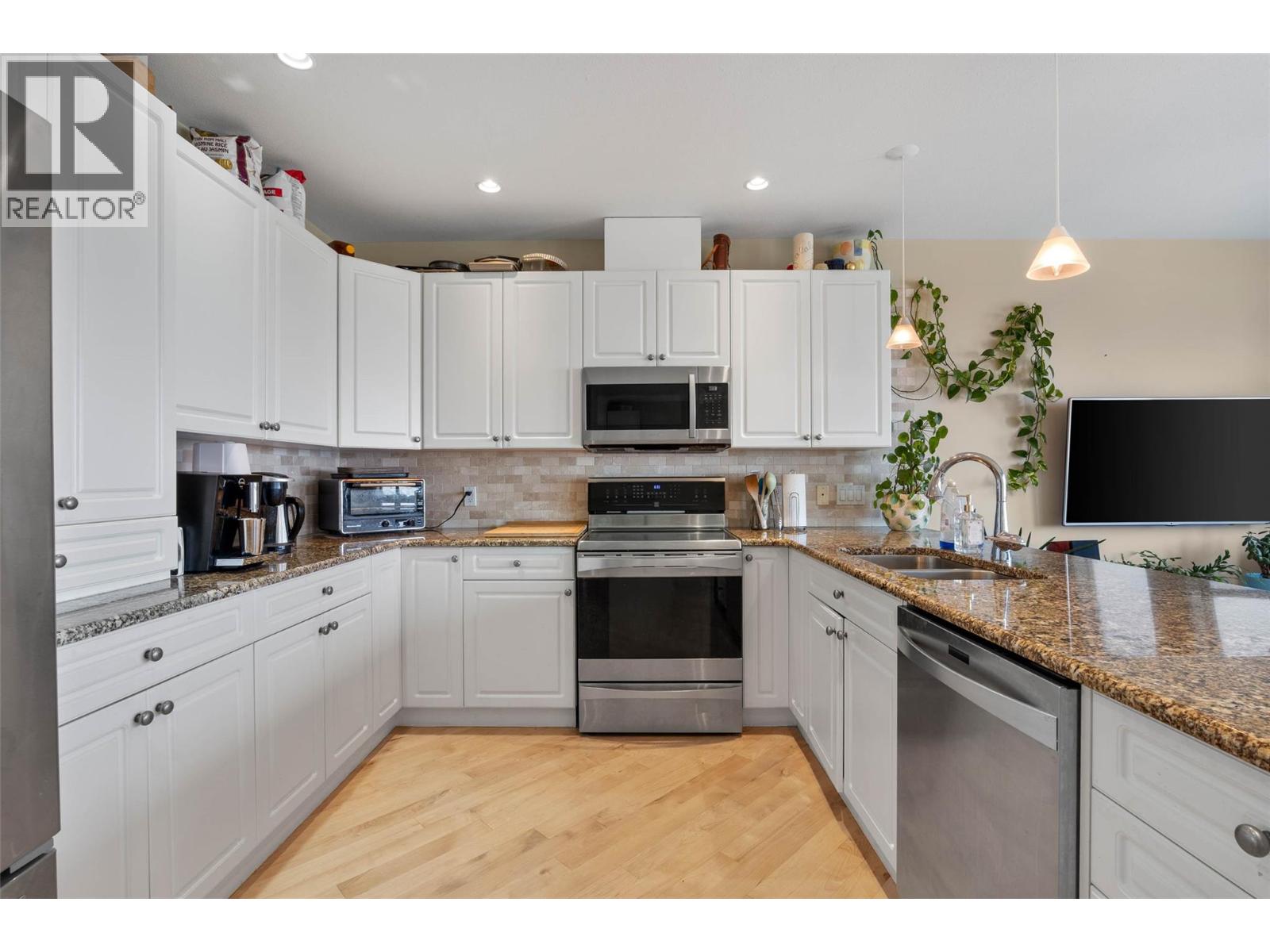 445 Dalgleish Drive Unit# 10, Kamloops, British Columbia  V2C 6C7 - Photo 10 - 10366705