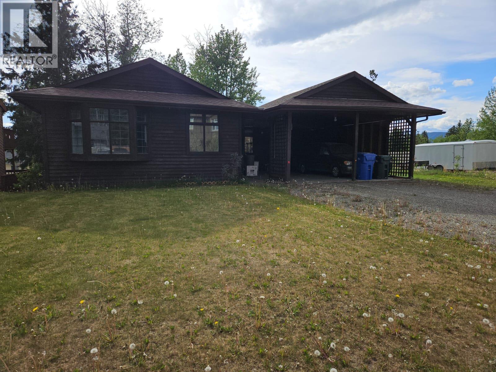 128 Kiskatinaw Crescent, Tumbler Ridge, British Columbia  V0C 2W0 - Photo 1 - 10366714