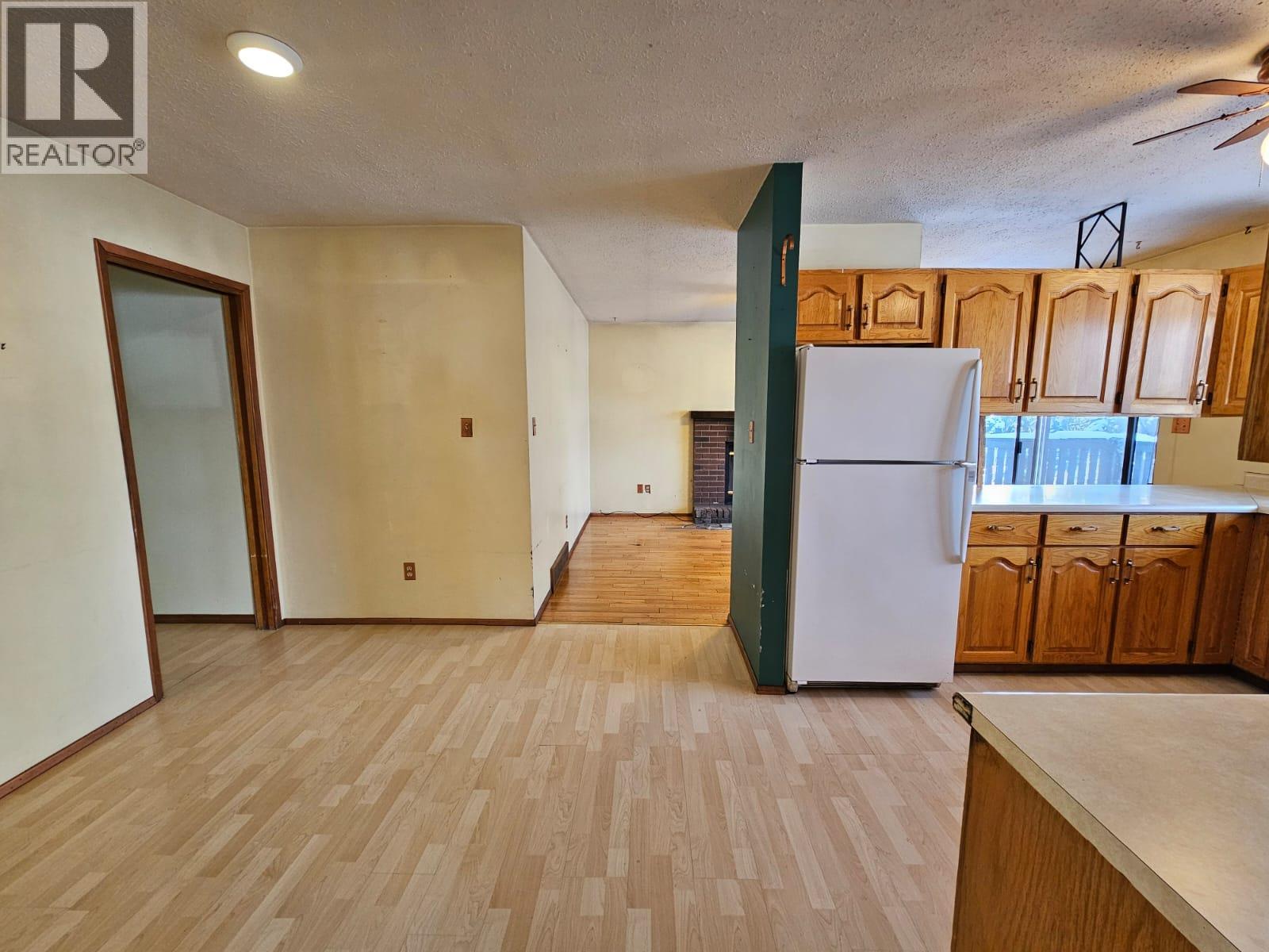 128 Kiskatinaw Crescent, Tumbler Ridge, British Columbia  V0C 2W0 - Photo 16 - 10366714