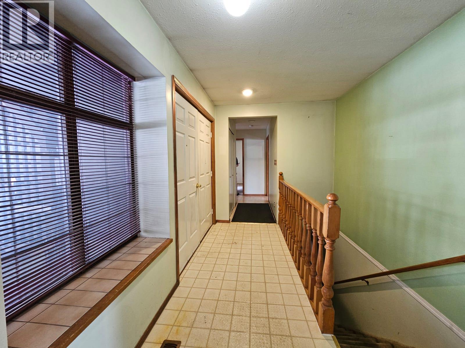 128 Kiskatinaw Crescent, Tumbler Ridge, British Columbia  V0C 2W0 - Photo 2 - 10366714