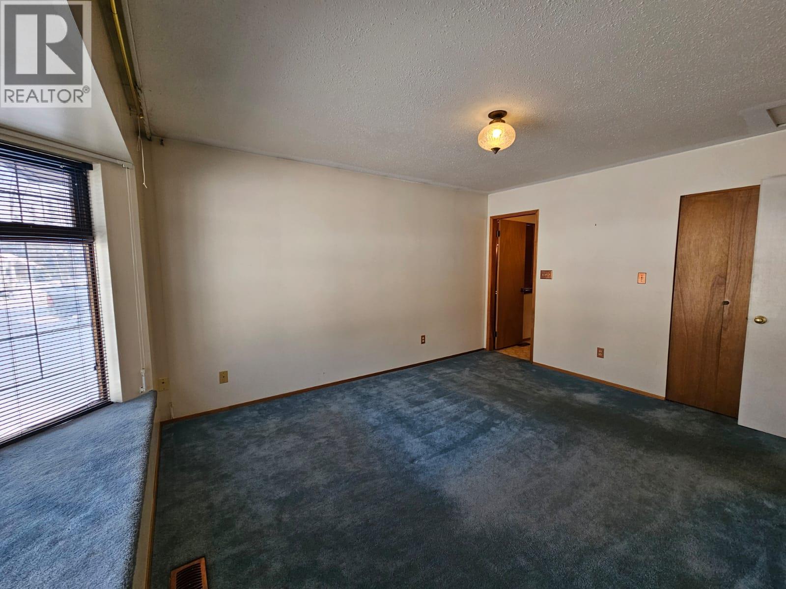 128 Kiskatinaw Crescent, Tumbler Ridge, British Columbia  V0C 2W0 - Photo 34 - 10366714