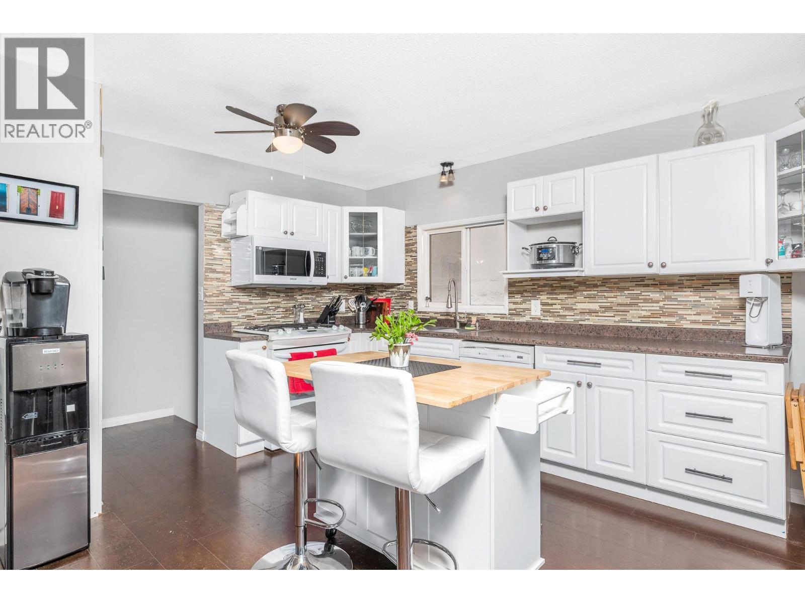 3700 24 Avenue, Vernon, British Columbia  V1T 1L9 - Photo 11 - 10365791