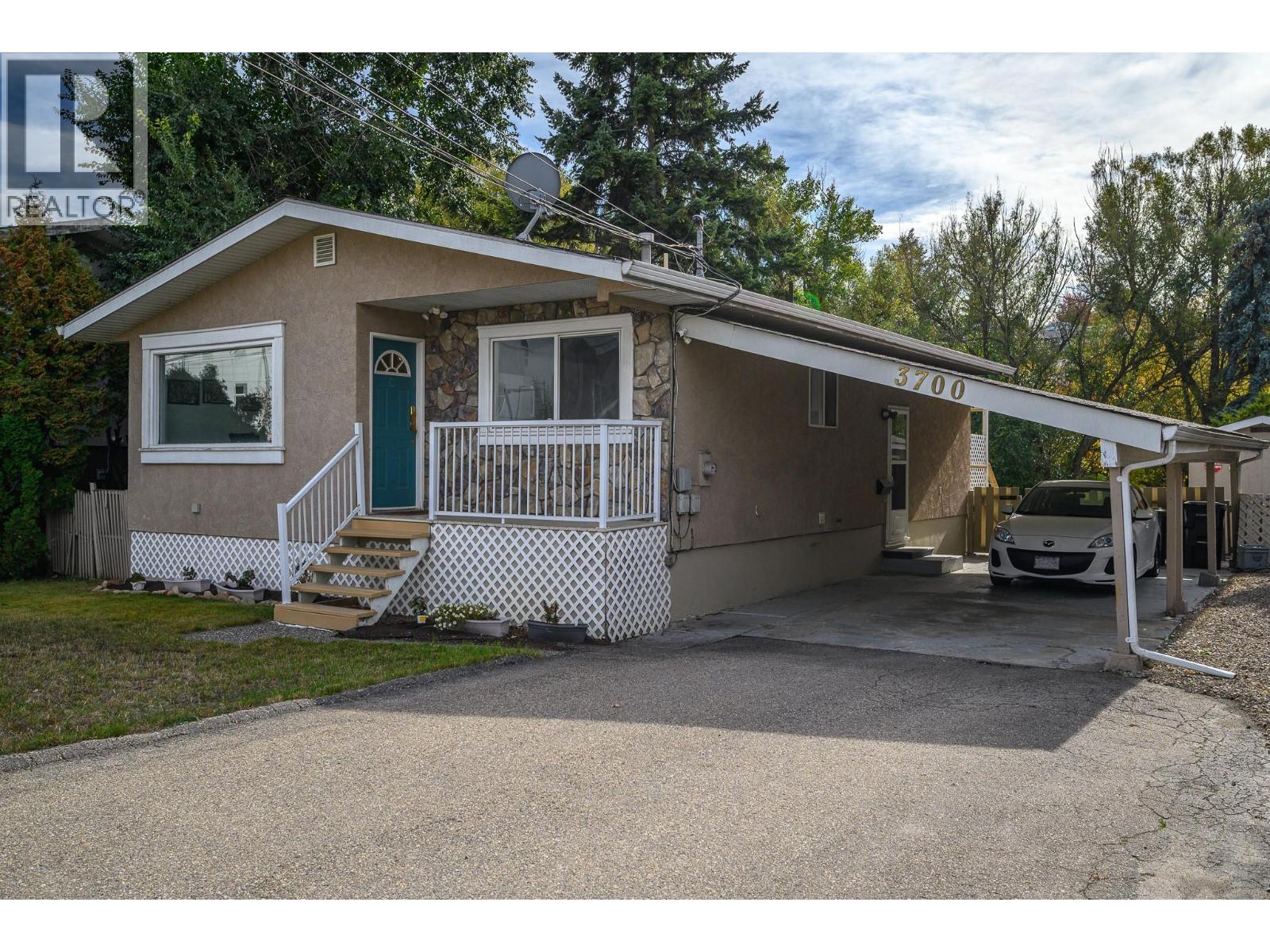 3700 24 Avenue, Vernon, British Columbia  V1T 1L9 - Photo 2 - 10365791