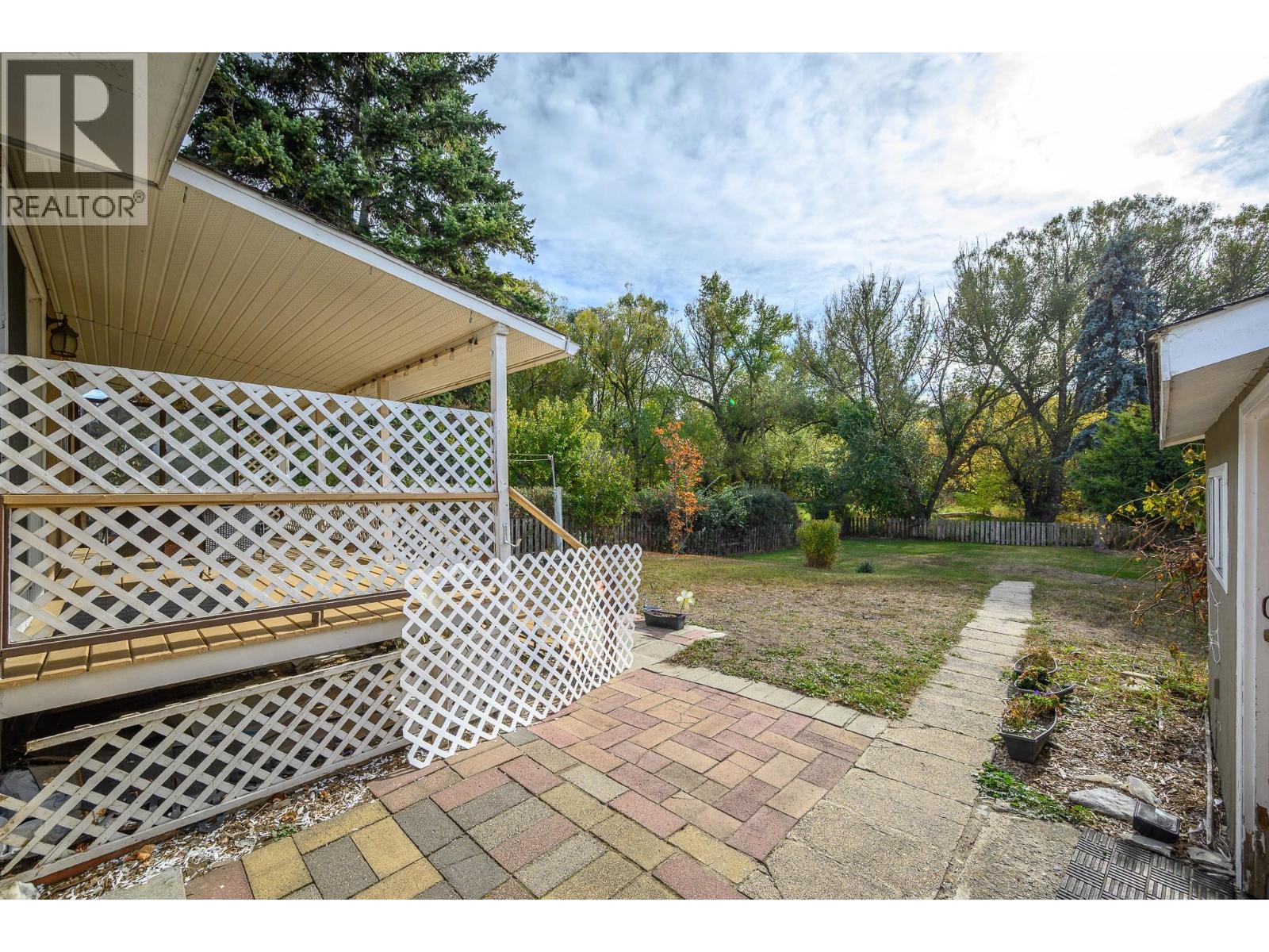 3700 24 Avenue, Vernon, British Columbia  V1T 1L9 - Photo 25 - 10365791