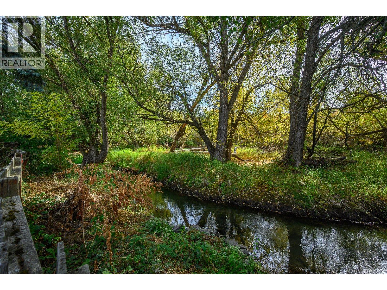 3700 24 Avenue, Vernon, British Columbia  V1T 1L9 - Photo 30 - 10365791