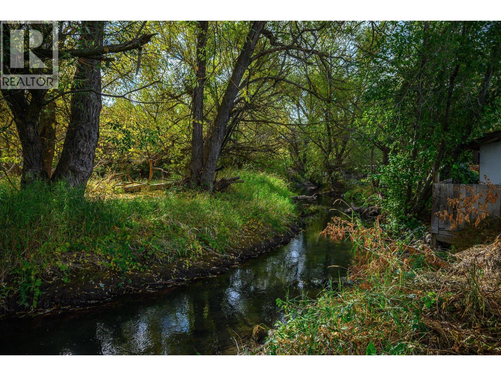 3700 24 Avenue, Vernon, British Columbia  V1T 1L9 - Photo 32 - 10365791