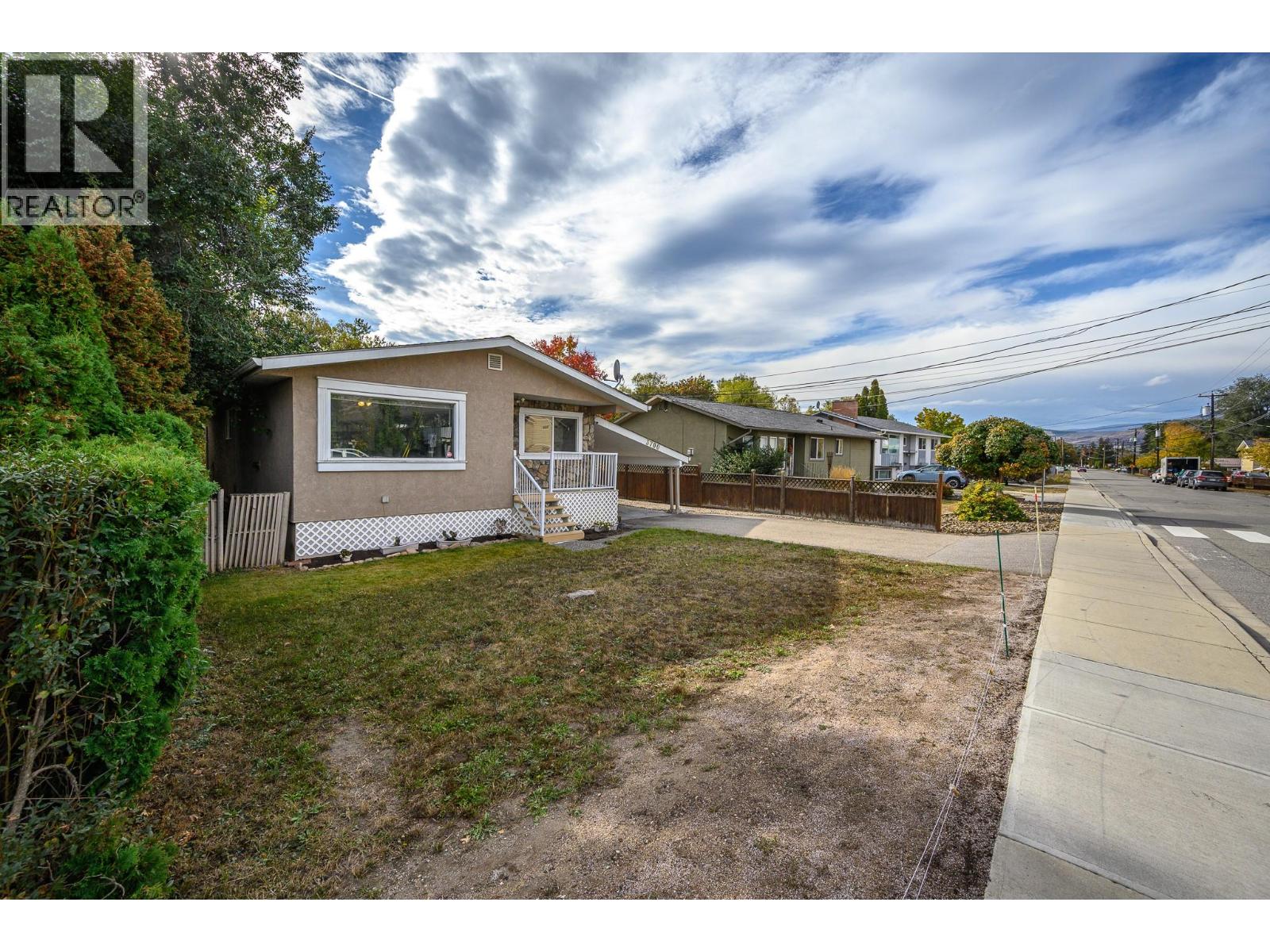 3700 24 Avenue, Vernon, British Columbia  V1T 1L9 - Photo 35 - 10365791