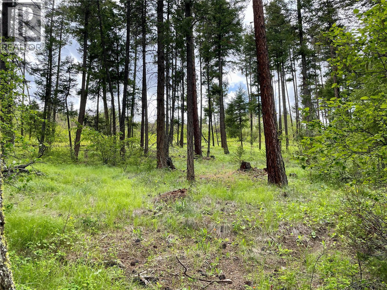 7968 Alpine Road, Kelowna, British Columbia  V1Z 3V4 - Photo 2 - 10366738