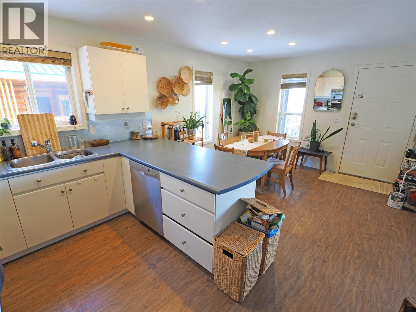 4854 Snowpines Road, Big White, British Columbia  V1P 1T4 - Photo 6 - 10366693