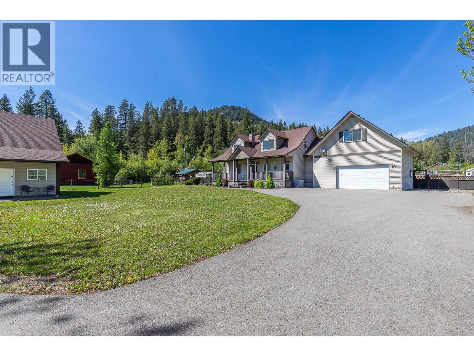 5575 Highway 6, Coldstream, British Columbia  V1T 3E2 - Photo 4 - 10366706