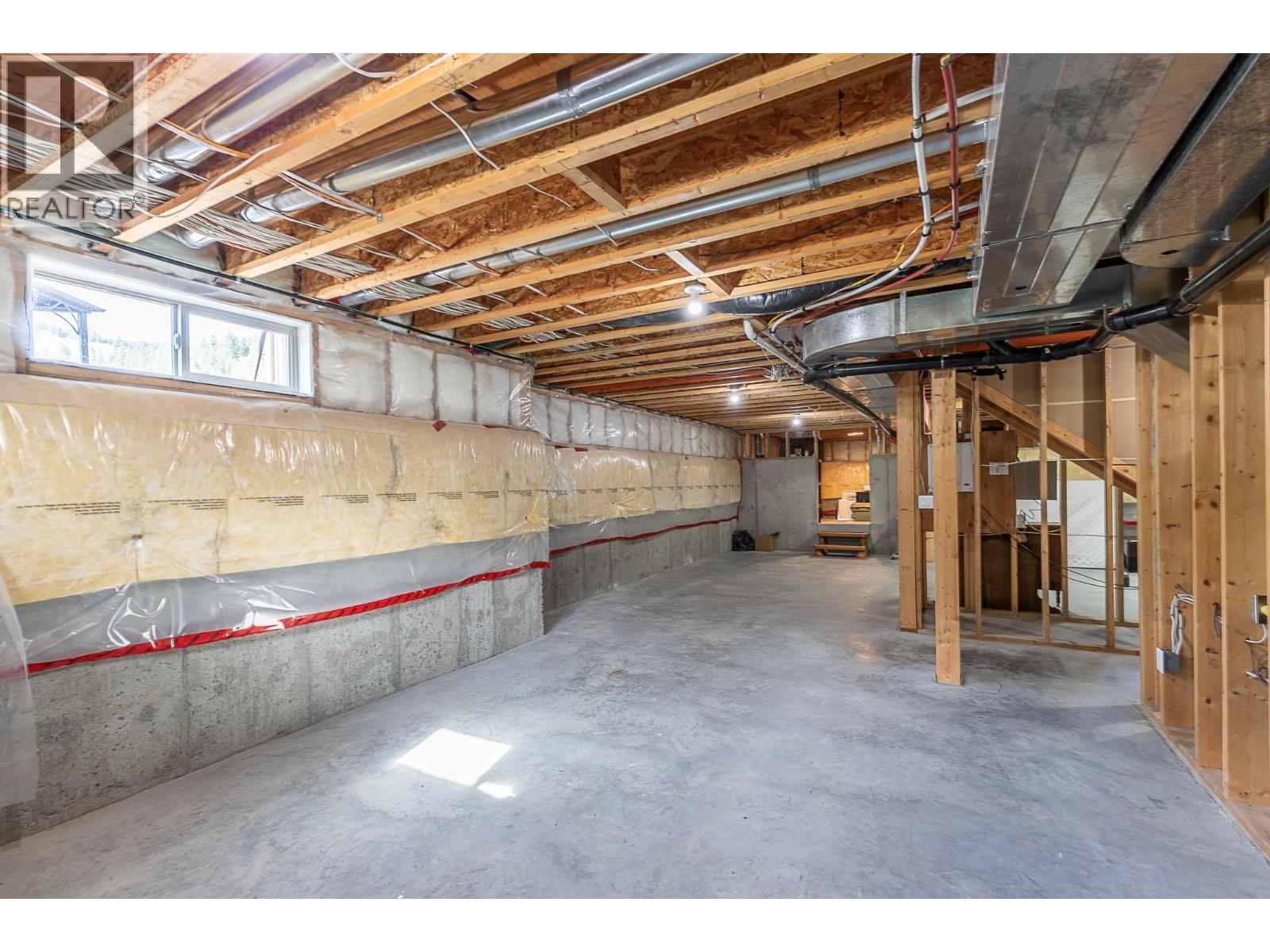 5575 Highway 6, Coldstream, British Columbia  V1T 3E2 - Photo 68 - 10366706