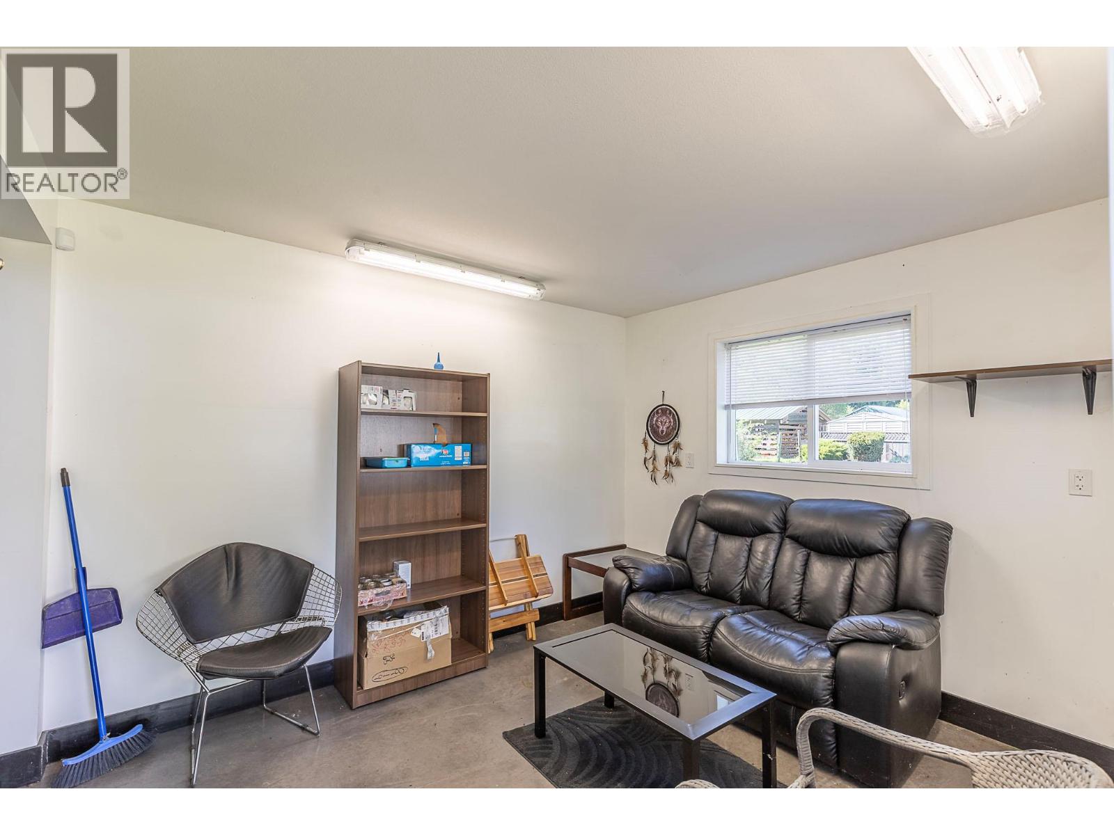 5575 Highway 6, Coldstream, British Columbia  V1T 3E2 - Photo 77 - 10366706