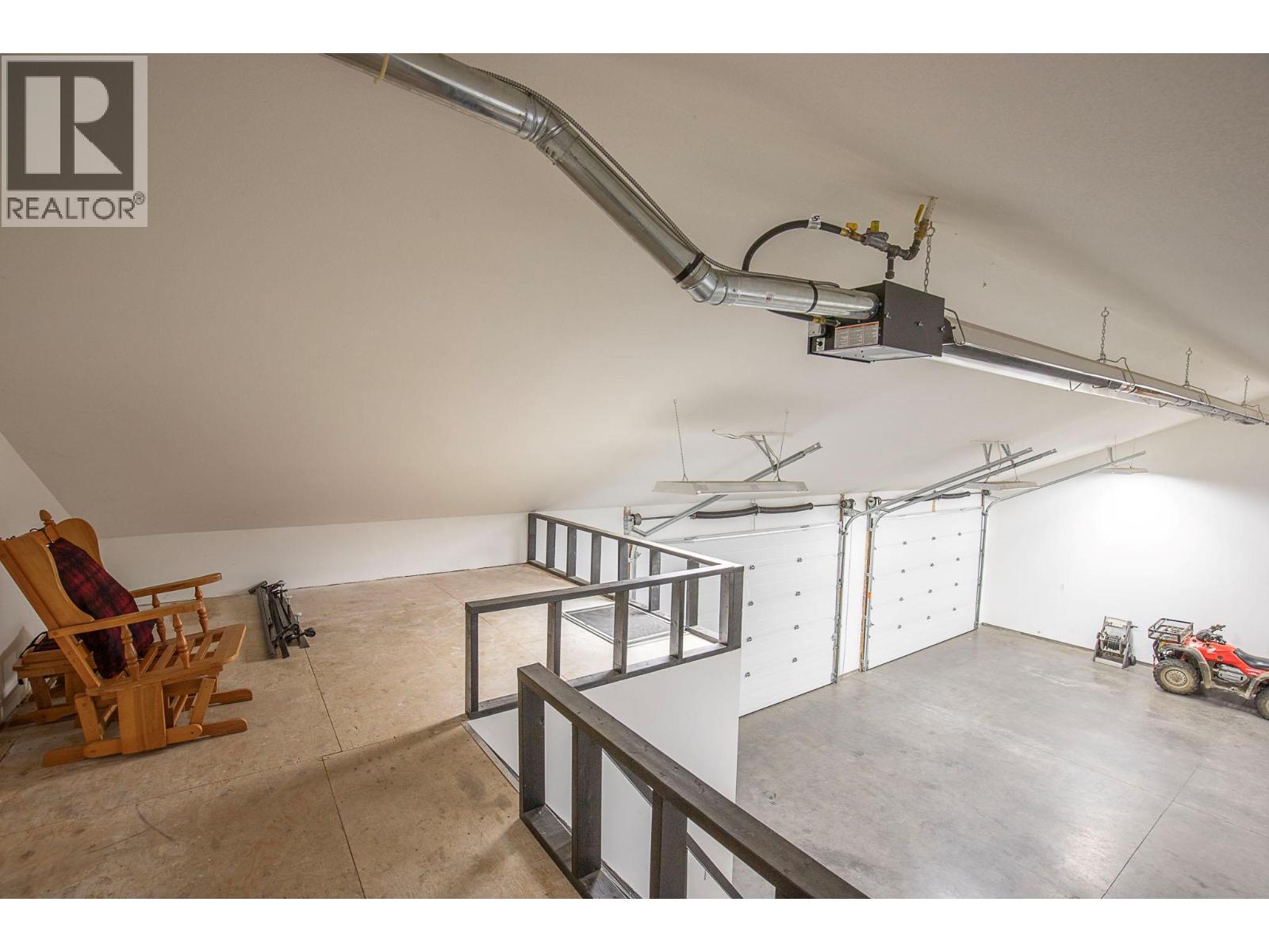 5575 Highway 6, Coldstream, British Columbia  V1T 3E2 - Photo 86 - 10366706