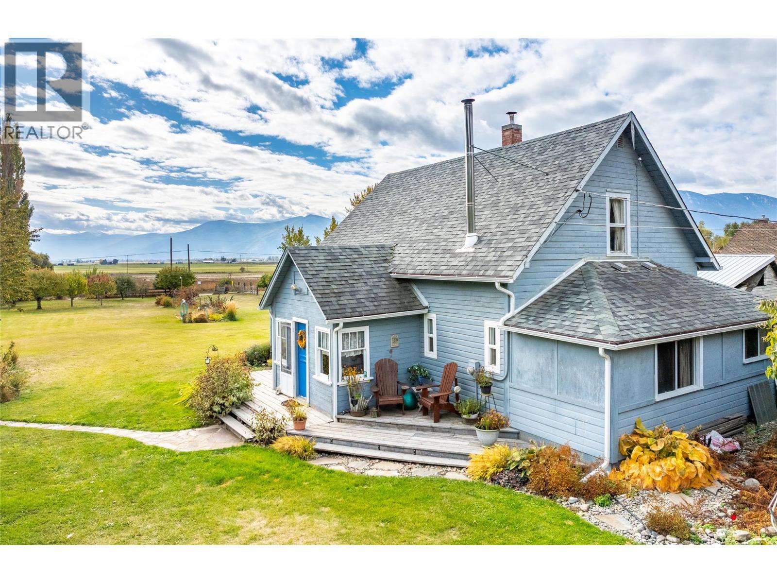 1015 Winlaw Road, Creston, British Columbia  V0B 2N1 - Photo 1 - 10366711