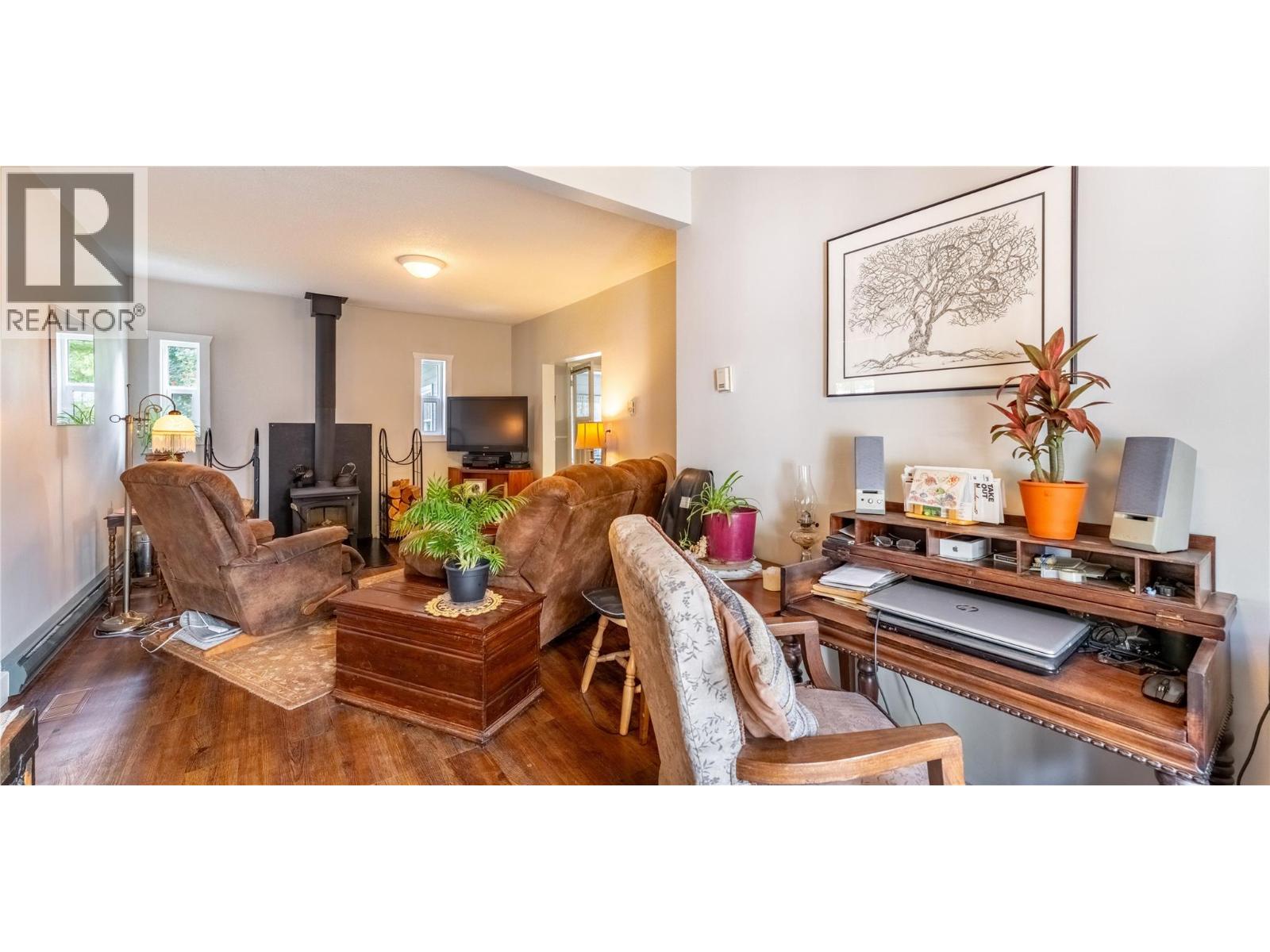 1015 Winlaw Road, Creston, British Columbia  V0B 2N1 - Photo 37 - 10366711