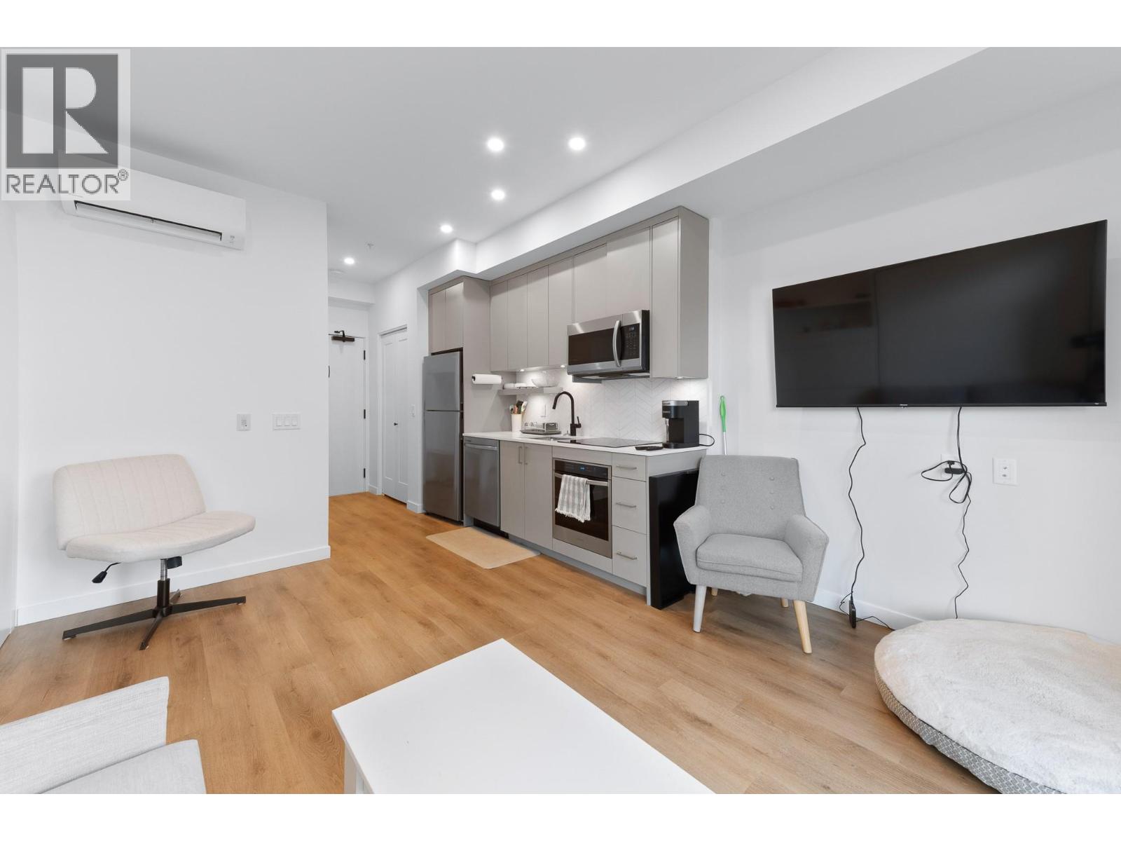 1274 Devonshire Avenue Unit# 306, Kelowna, British Columbia  V1Y 0M7 - Photo 4 - 10366710