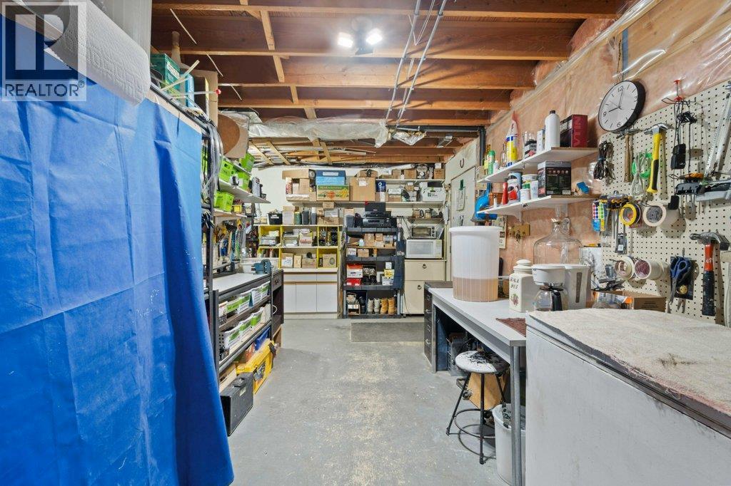 341 2 Street Se, Salmon Arm, British Columbia  V1E 4H3 - Photo 35 - 10366324