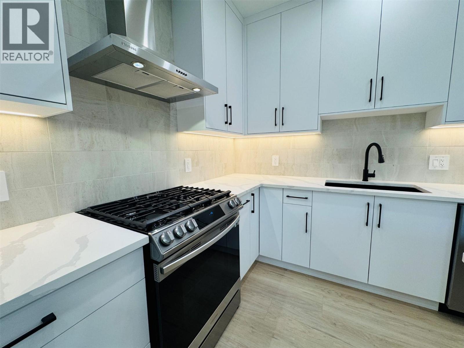 245 Prospect Drive, Grand Forks, British Columbia  V0H 1H2 - Photo 10 - 10366749