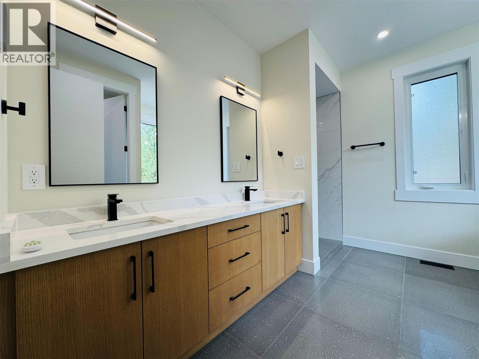 245 Prospect Drive, Grand Forks, British Columbia  V0H 1H2 - Photo 15 - 10366749