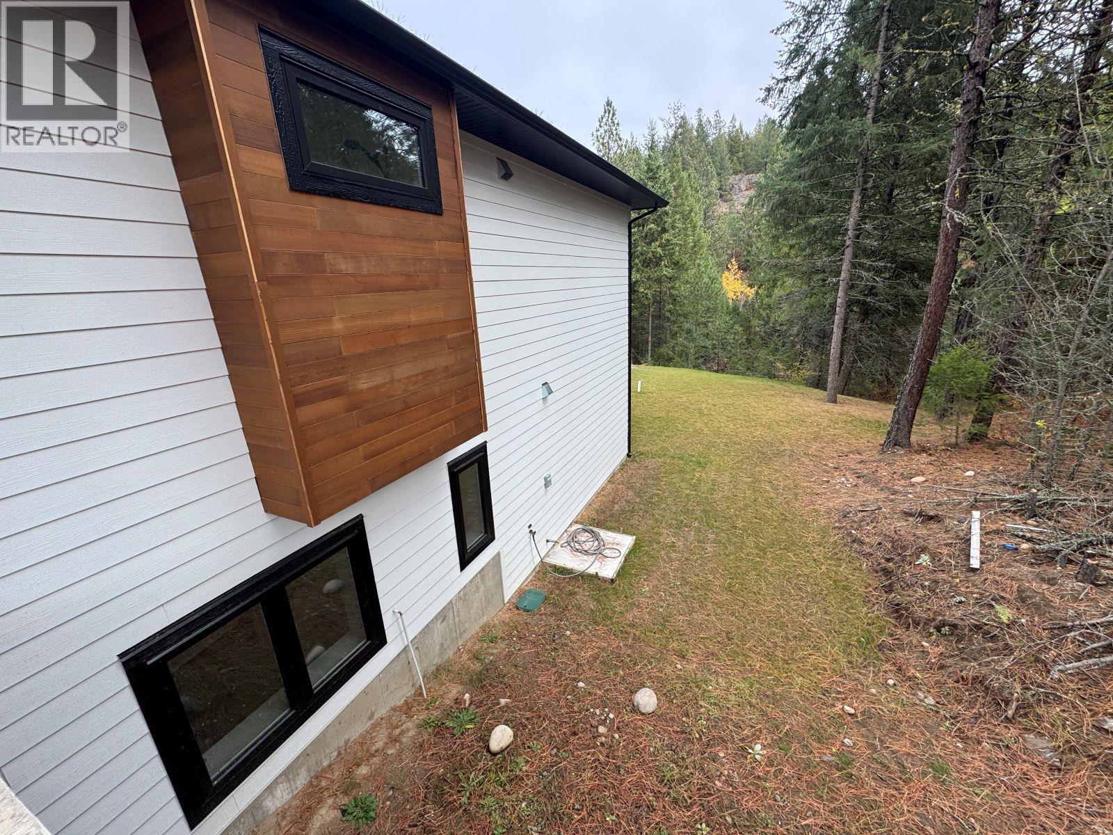 245 Prospect Drive, Grand Forks, British Columbia  V0H 1H2 - Photo 46 - 10366749