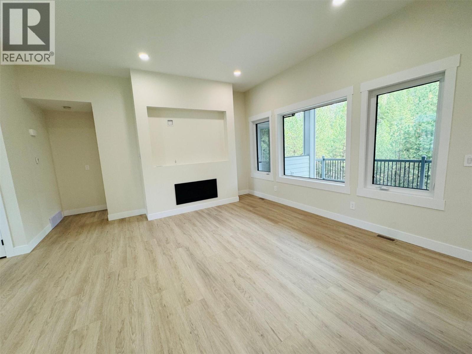 245 Prospect Drive, Grand Forks, British Columbia  V0H 1H2 - Photo 6 - 10366749