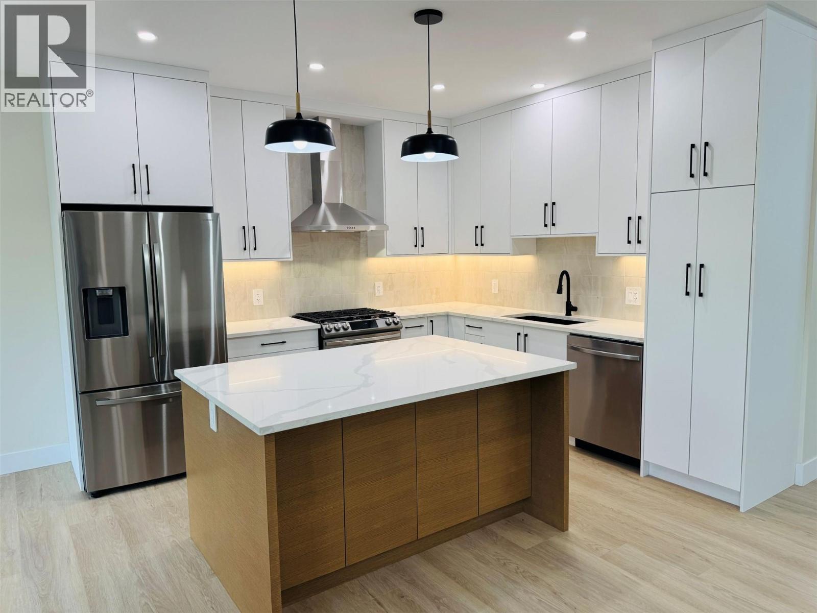 245 Prospect Drive, Grand Forks, British Columbia  V0H 1H2 - Photo 8 - 10366749