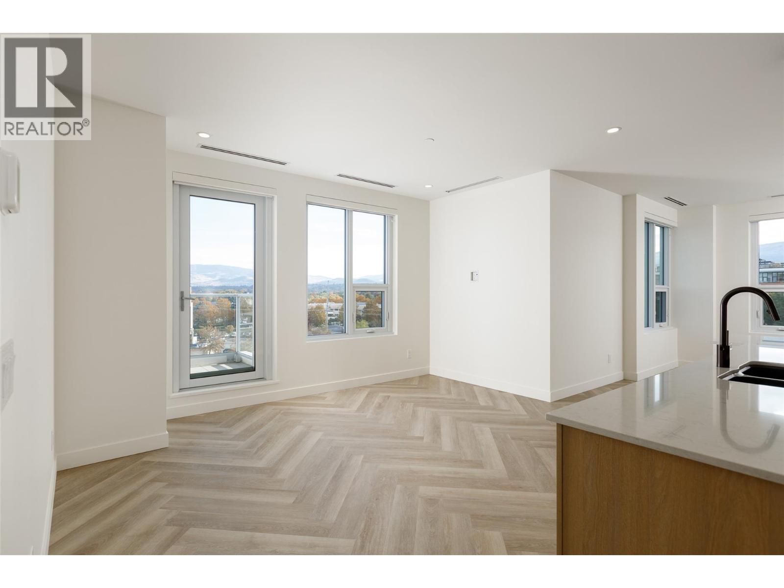 3340 Lakeshore Road Unit# 511, Kelowna, British Columbia  V1W 0H6 - Photo 5 - 10366747