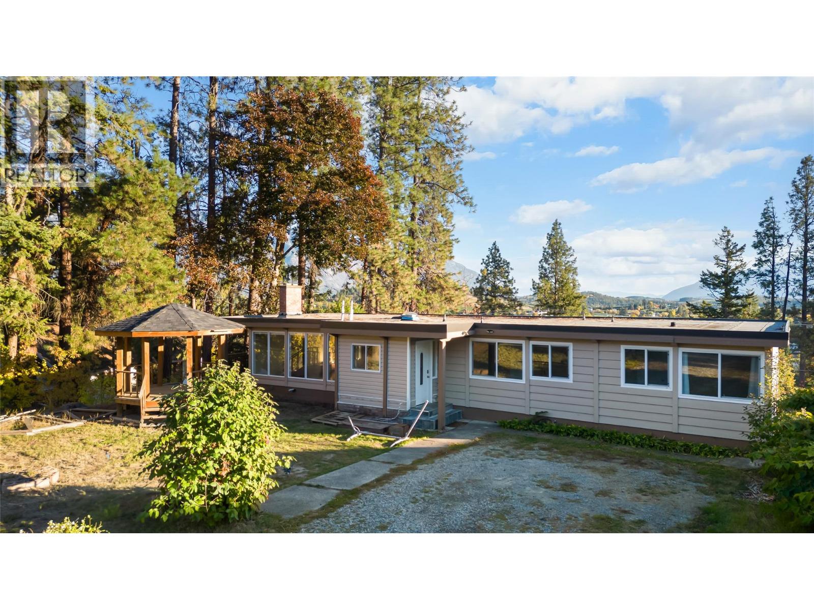 2424 Crawford Street, Creston, British Columbia  V0B 1G5 - Photo 57 - 10366708