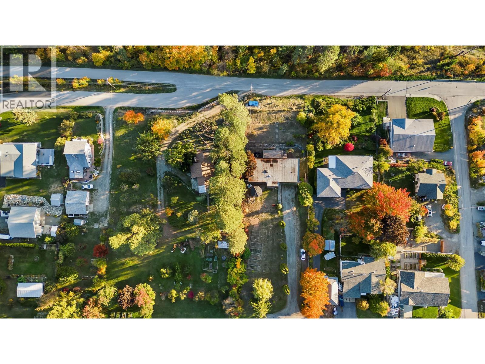 2424 Crawford Street, Creston, British Columbia  V0B 1G5 - Photo 63 - 10366708