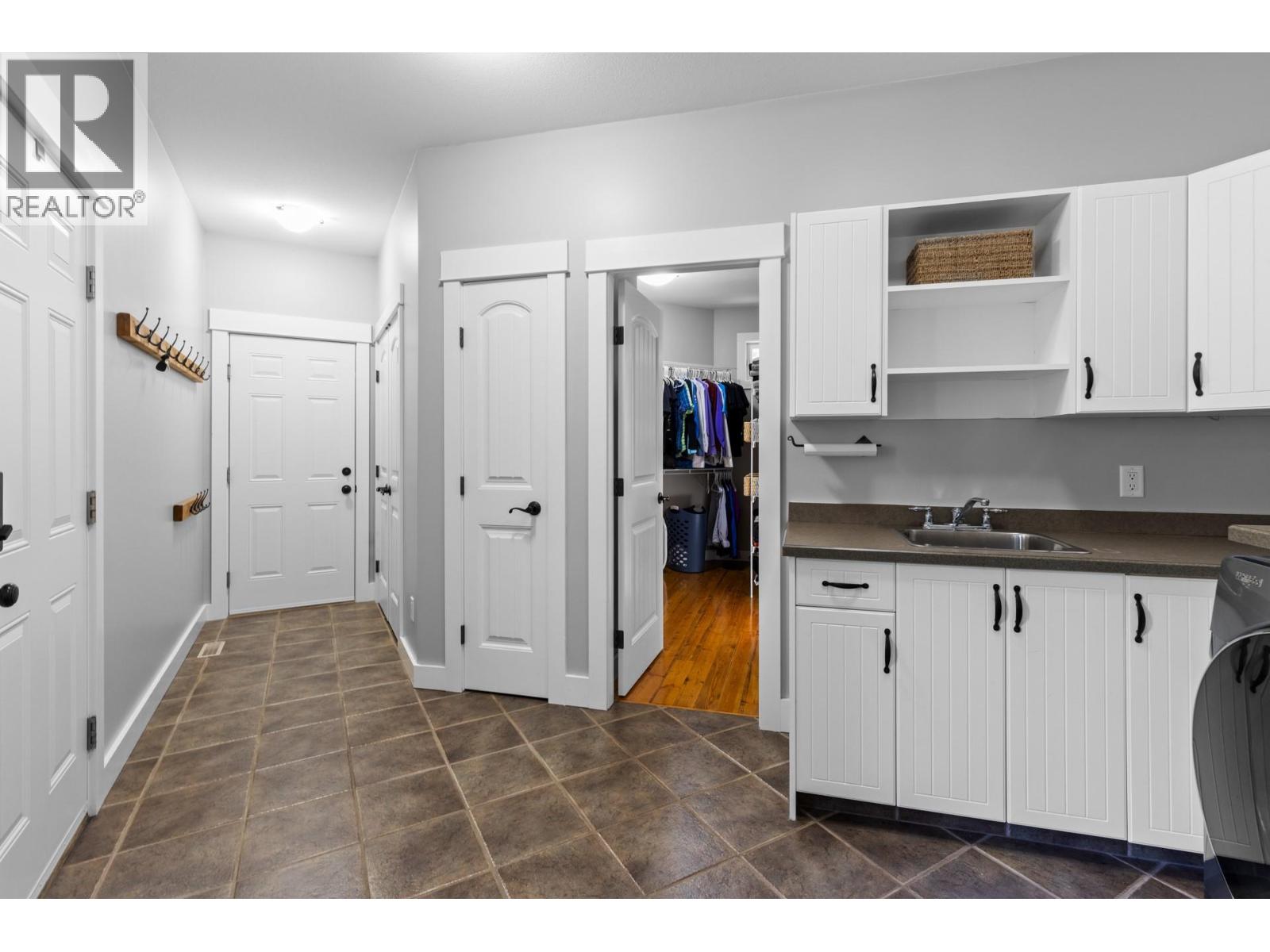 4802 Trepanier Road, Peachland, British Columbia  V0H 1X2 - Photo 38 - 10366819