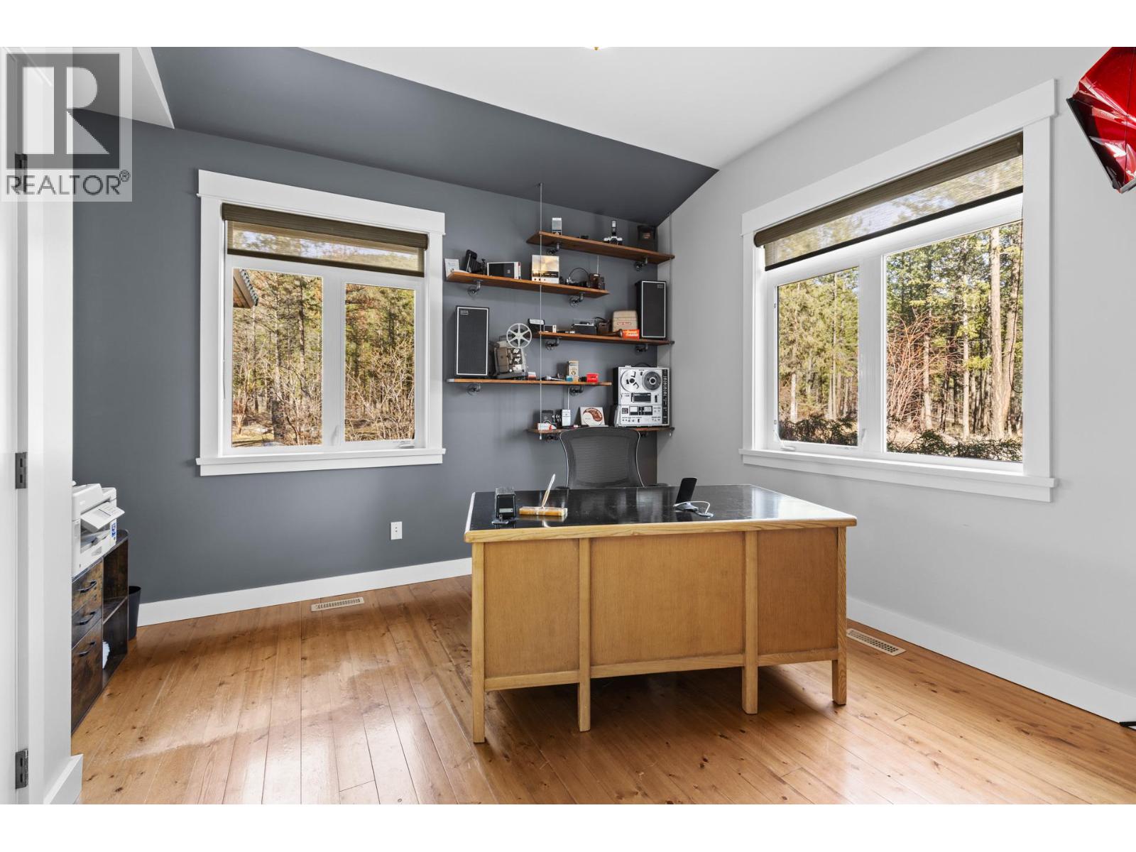 4802 Trepanier Road, Peachland, British Columbia  V0H 1X2 - Photo 9 - 10366819