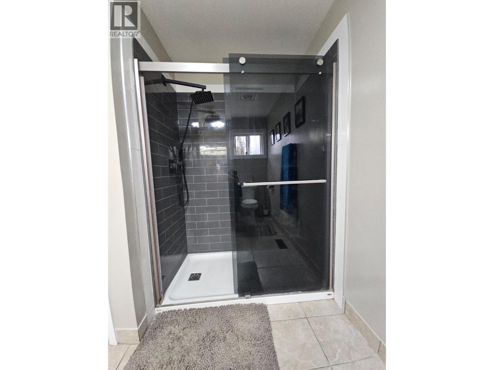 8 Sentinal Place, Tumbler Ridge, British Columbia  V0C 2W0 - Photo 38 - 10366873