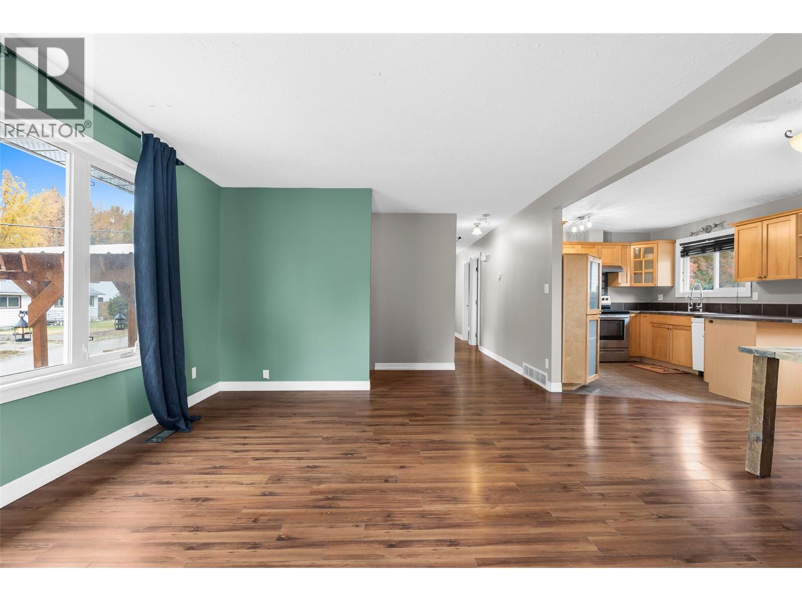 335 Nechiefman Street, Princeton, British Columbia  V0X 1W0 - Photo 8 - 10366866