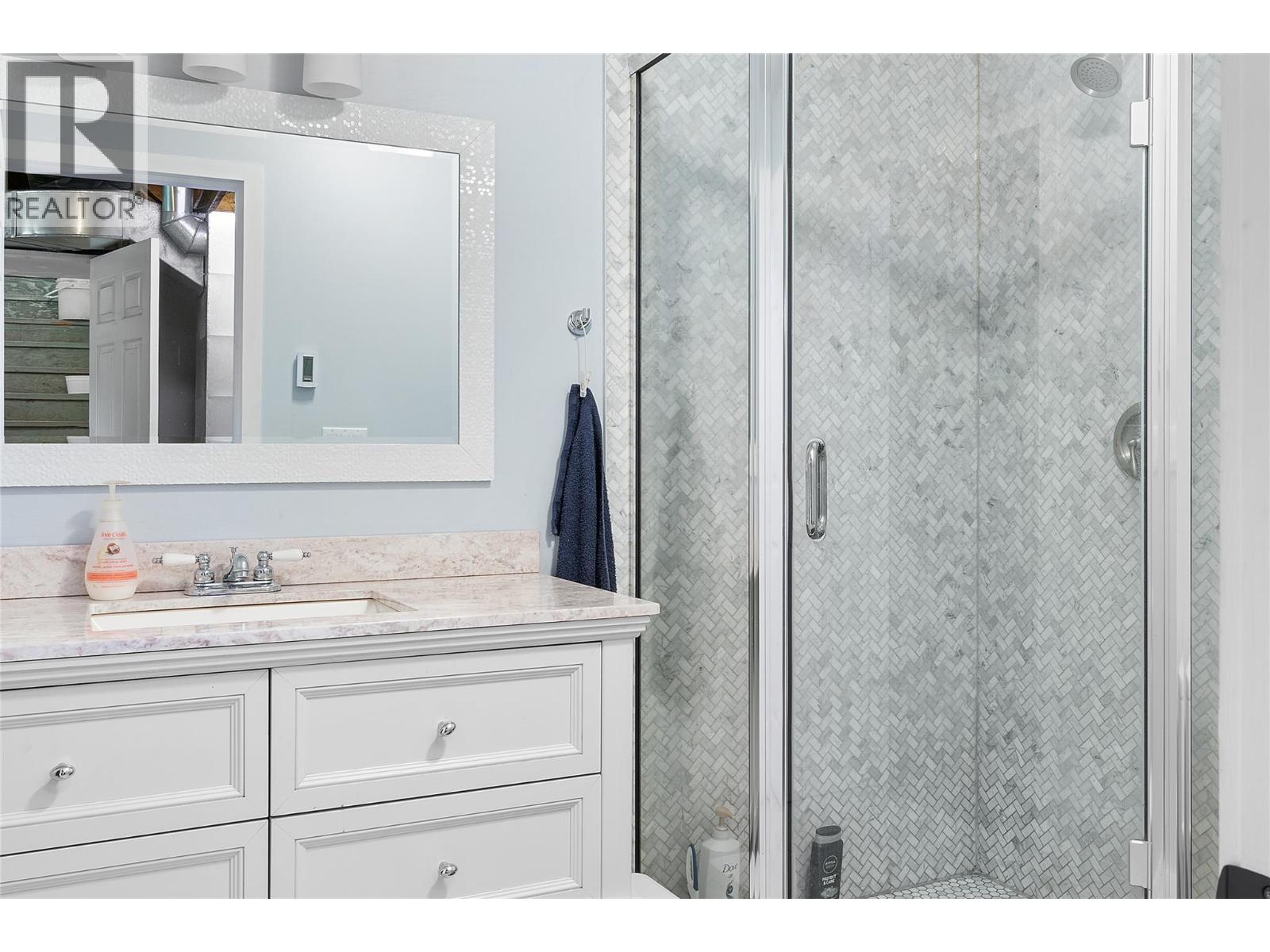 1277 Mountain View Road, Spallumcheen, British Columbia  V4Y 0S3 - Photo 25 - 10366823