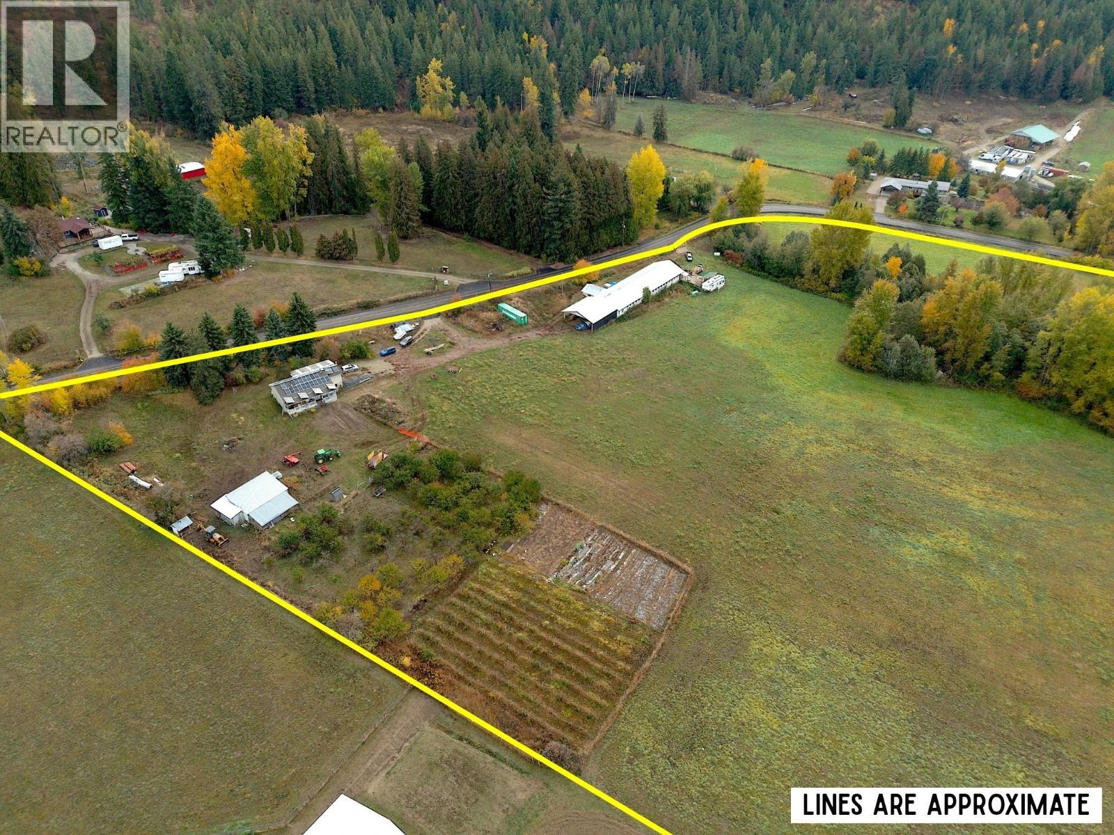 1277 Mountain View Road, Spallumcheen, British Columbia  V4Y 0S3 - Photo 2 - 10366493