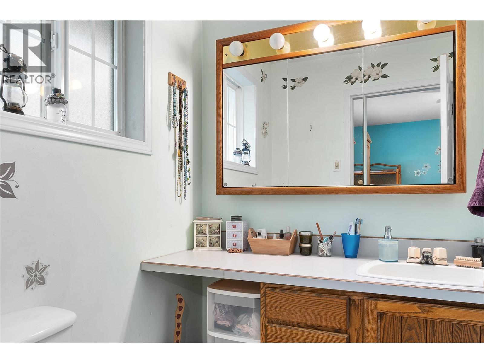 1277 Mountain View Road, Spallumcheen, British Columbia  V4Y 0S3 - Photo 22 - 10366493