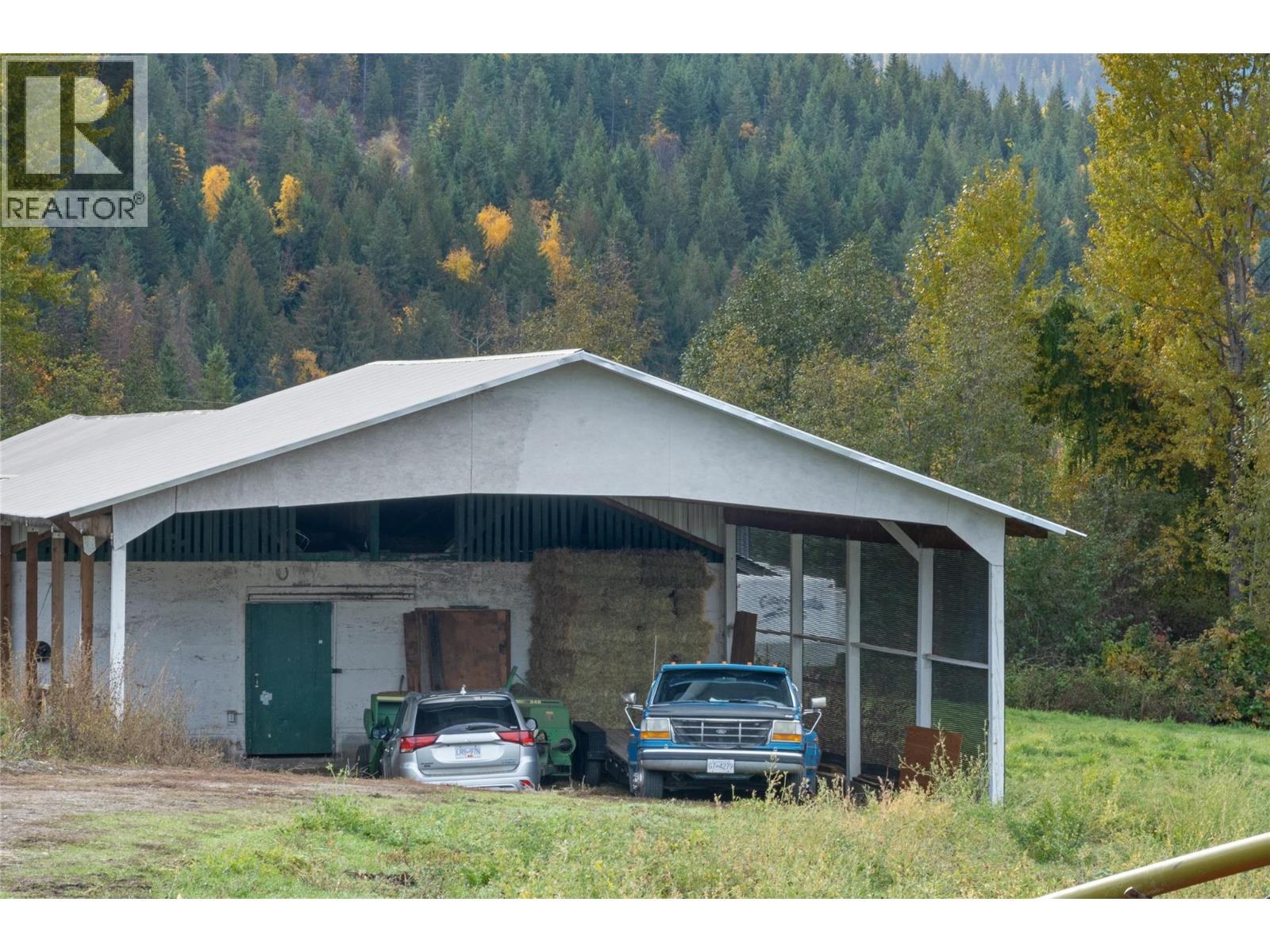 1277 Mountain View Road, Spallumcheen, British Columbia  V4Y 0S3 - Photo 36 - 10366493