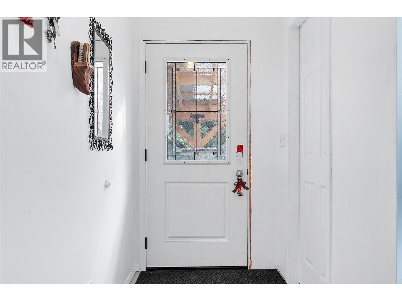 1277 Mountain View Road, Spallumcheen, British Columbia  V4Y 0S3 - Photo 7 - 10366493