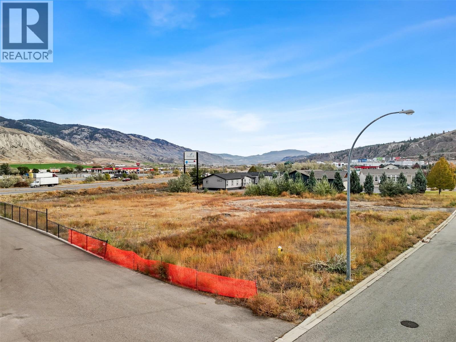 7480 Dallas Road, Kamloops, British Columbia  V1B 2J6 - Photo 12 - 10365292