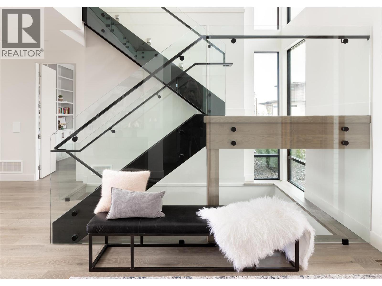 1372 Mine Hill Drive, Kelowna, British Columbia  V1P 1S5 - Photo 7 - 10366832