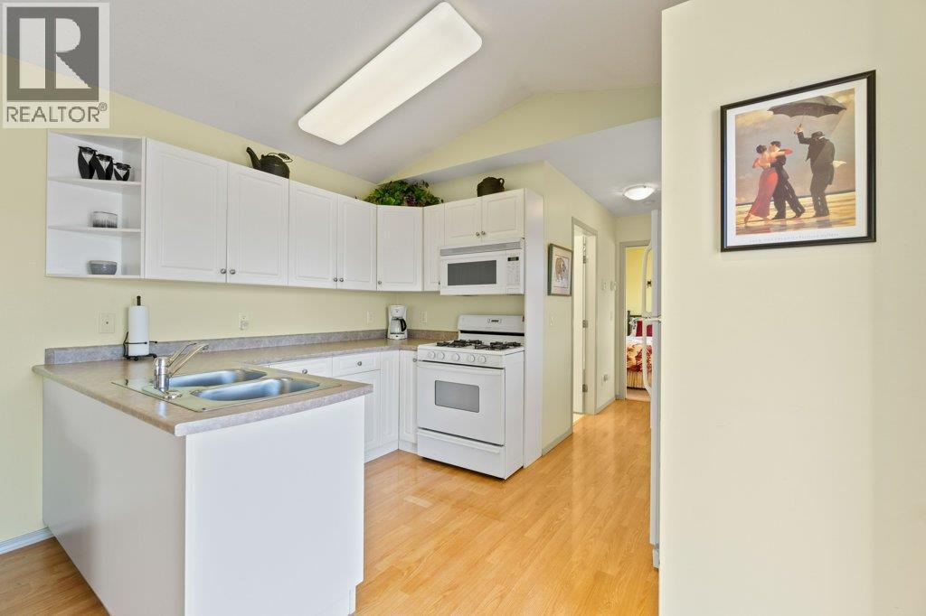 4109 Hacking Road Unit# 4, Tappen, British Columbia  V0E 2X1 - Photo 12 - 10366779