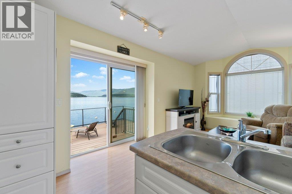 4109 Hacking Road Unit# 4, Tappen, British Columbia  V0E 2X1 - Photo 7 - 10366779