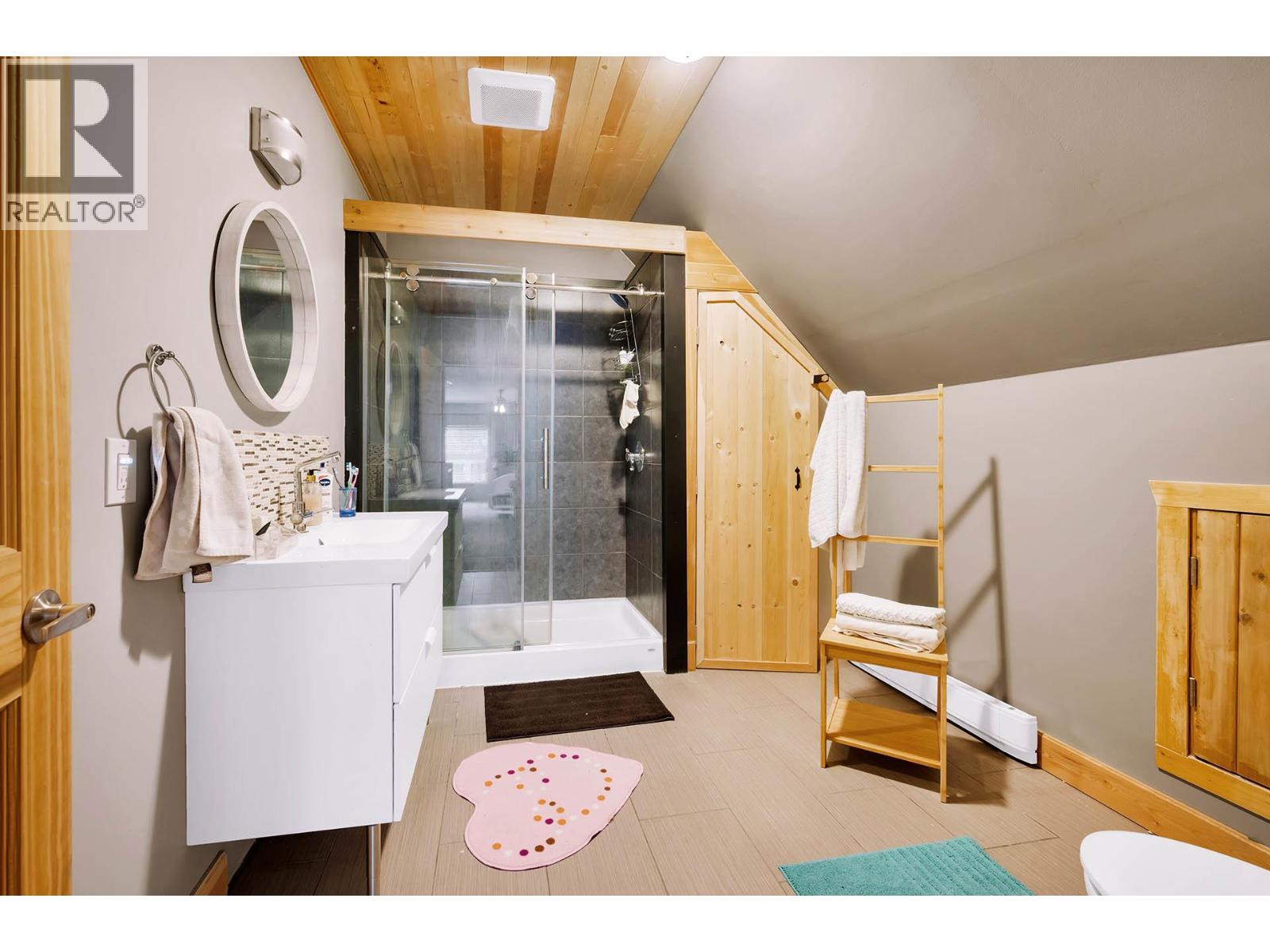 5873 Lac Le Jeune Road, Kamloops, British Columbia  V1S 1Y8 - Photo 29 - 10366882