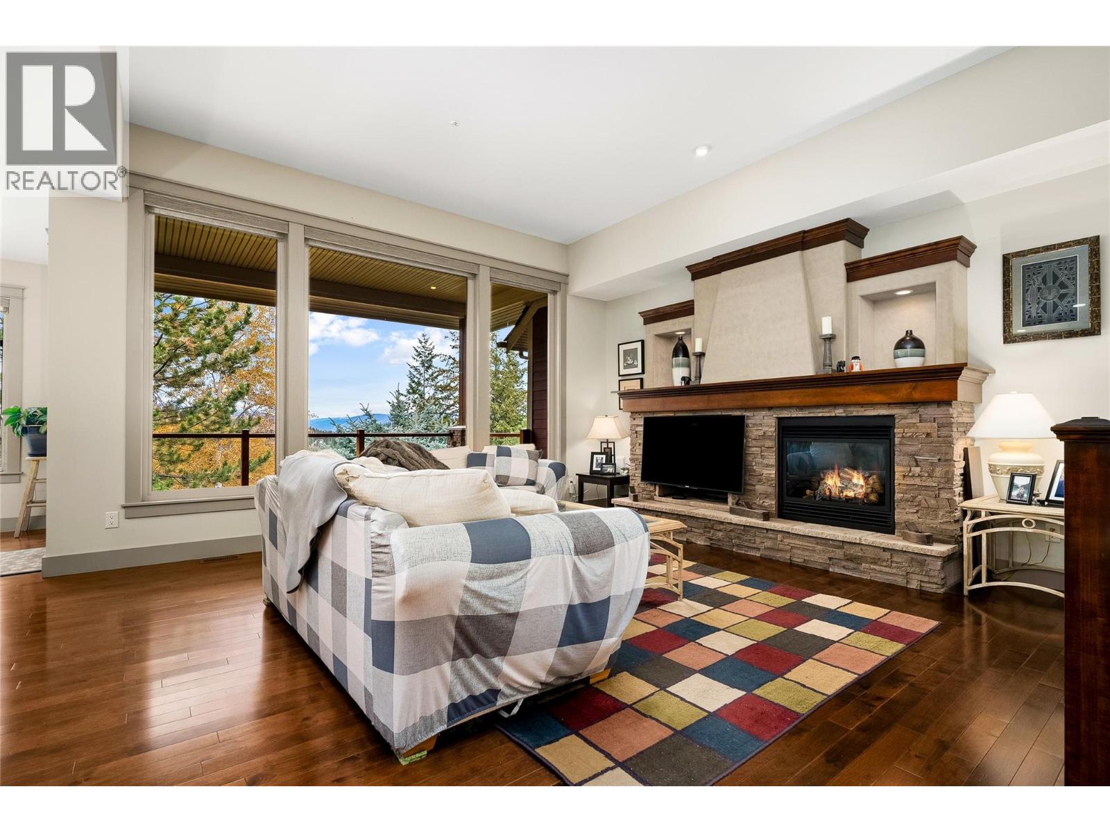 203 Longspoon Drive, Vernon, British Columbia  V1H 2H6 - Photo 13 - 10366807