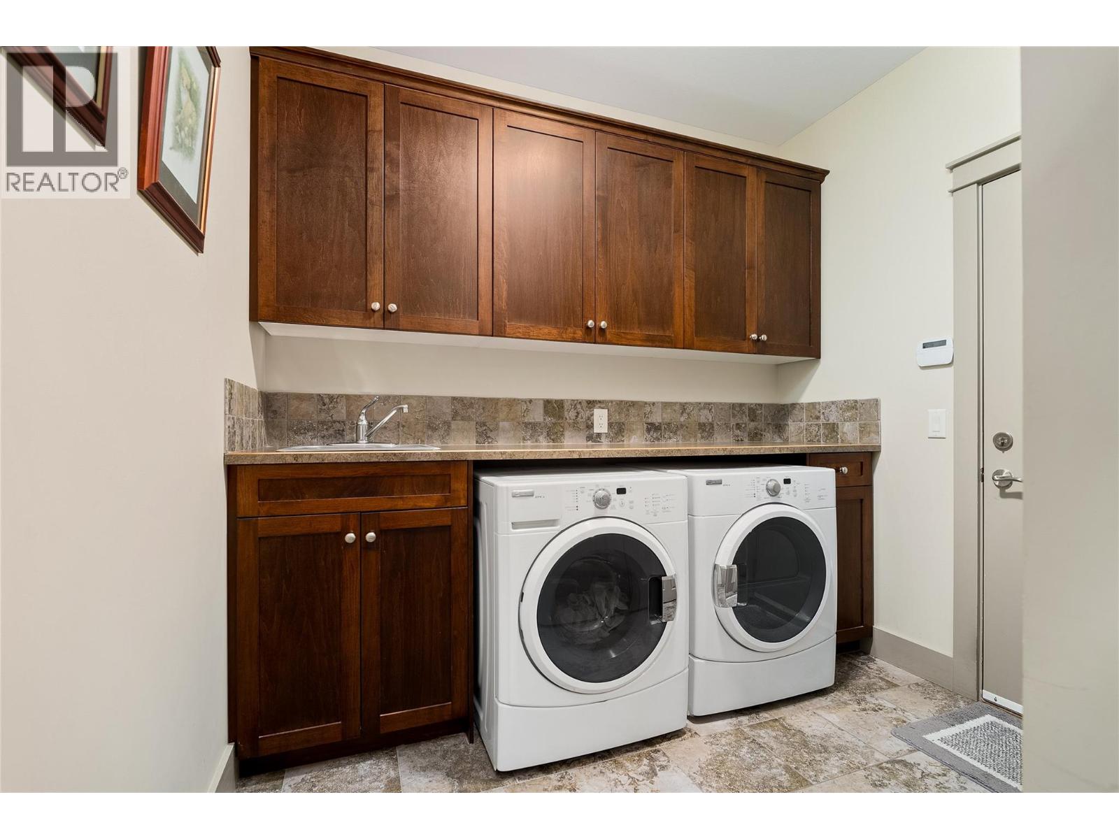 203 Longspoon Drive, Vernon, British Columbia  V1H 2H6 - Photo 22 - 10366807