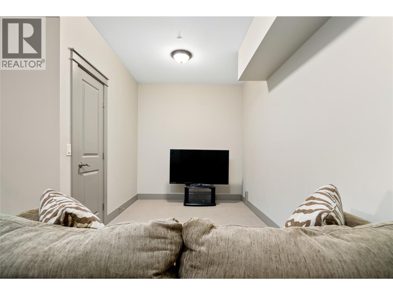 203 Longspoon Drive, Vernon, British Columbia  V1H 2H6 - Photo 24 - 10366807