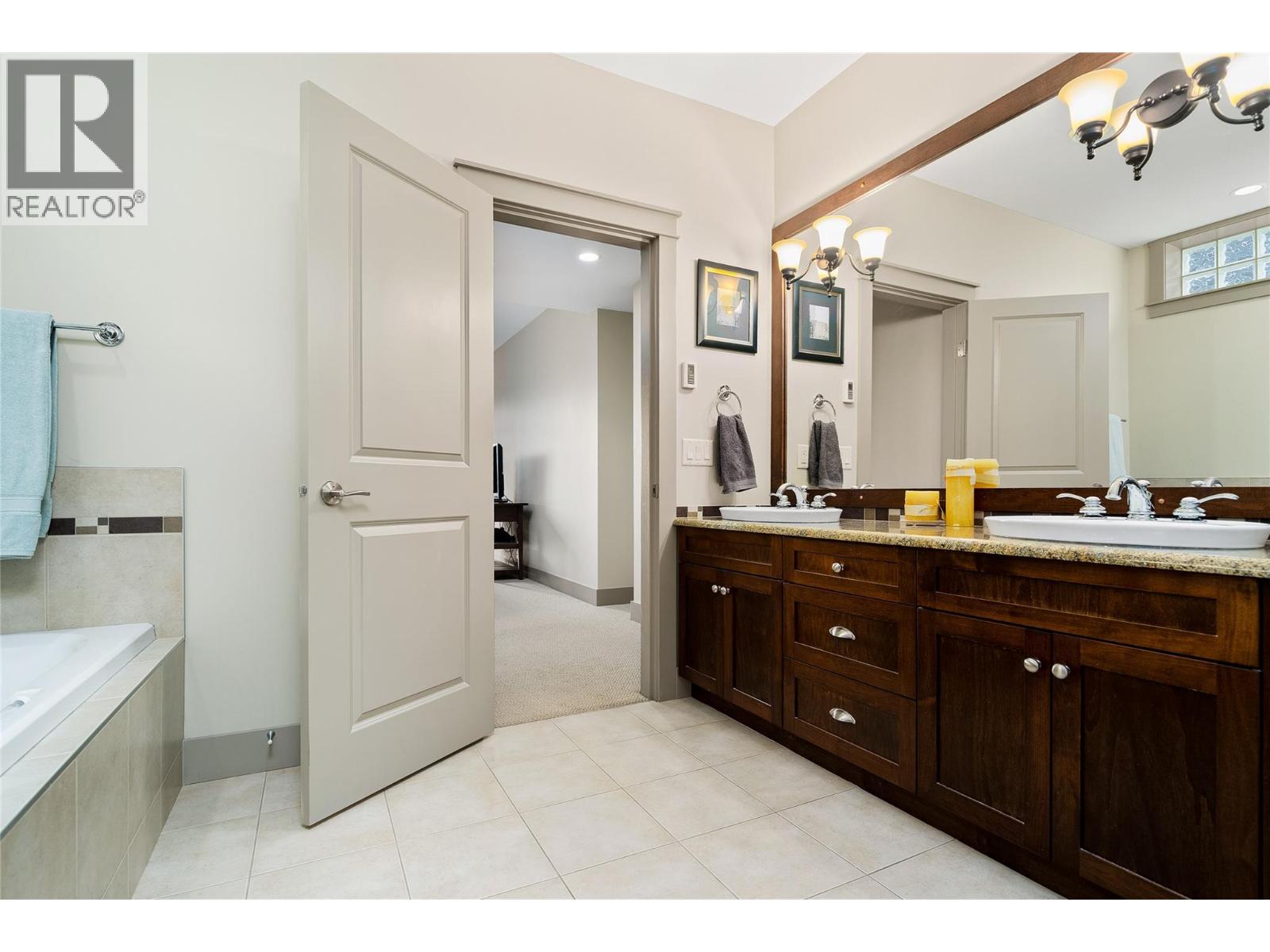 203 Longspoon Drive, Vernon, British Columbia  V1H 2H6 - Photo 26 - 10366807